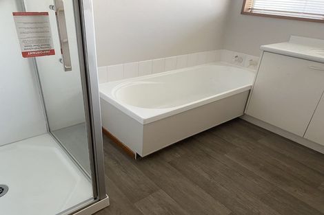 Photo of property in 4/139 Yaldhurst Road, Sockburn, Christchurch, 8042