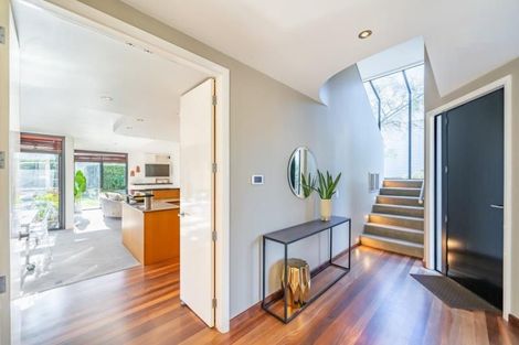 Photo of property in 87a Waterloo Road, Hutt Central, Lower Hutt, 5010