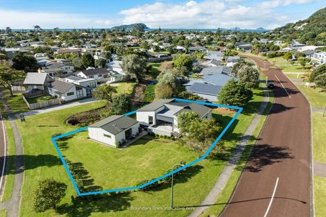 Photo of property in 40 Holland Close, Pauanui, Hikuai, 3579