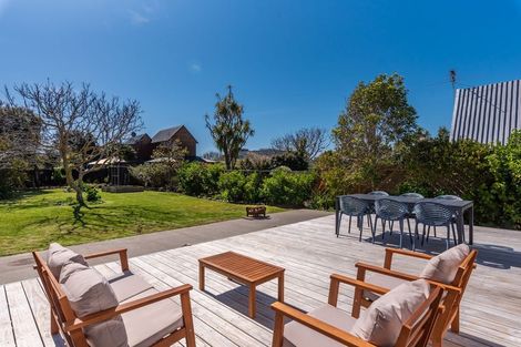 Photo of property in 5 Falla Street, Paraparaumu Beach, Paraparaumu, 5032