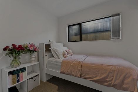 Photo of property in 63 Black Beech Crescent, Takanini, 2110