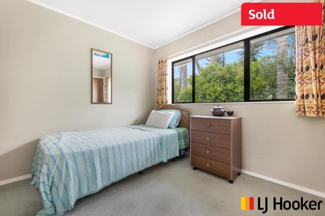 Photo of property in 128 Carnoustie Drive, Wattle Downs, Auckland, 2103