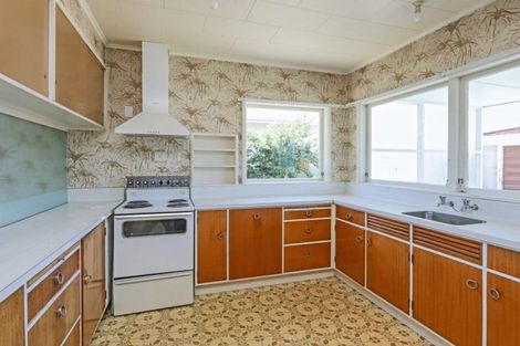 Photo of property in 37 Bill Hercock Street, Pirimai, Napier, 4112