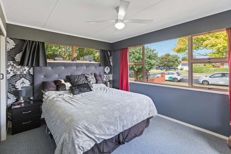 Photo of property in 30 John F Kennedy Drive, Milson, Palmerston North, 4414