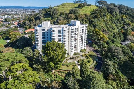 Photo of property in The Pines Apartments, 75 Owens Road, Epsom, Auckland, 1023