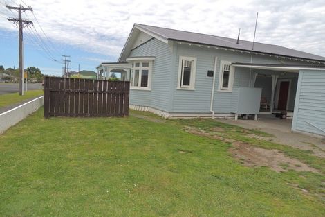 Photo of property in 27 Mahia Avenue, Wairoa, 4108