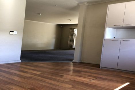 Photo of property in 160 Clarence Street, Riccarton, Christchurch, 8011