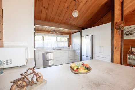 Photo of property in 2 Hale Place, Ngatea, 3503