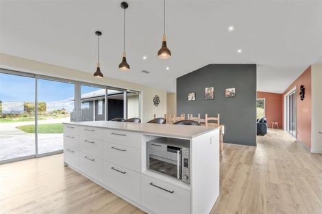 Photo of property in 24 Mahoe Close, Upper Moutere, 7173