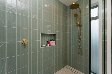 Photo of property in 15 Franks Place, Outram, 9019