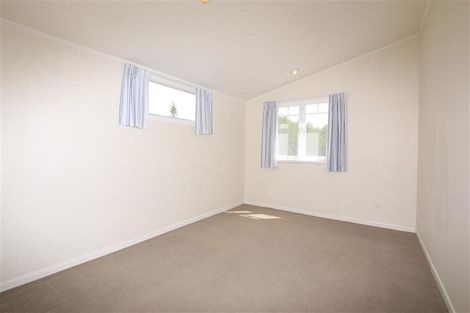Photo of property in 2a Roseberry Avenue, Birkenhead, Auckland, 0626