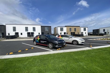 Photo of property in 41 Pipi Place, Levin, 5510