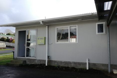 Photo of property in 6 Kenmore Street, Westown, New Plymouth, 4310