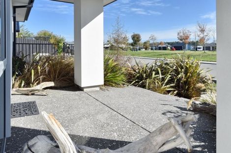 Photo of property in 6 Aroha Street, Pegasus, 7612