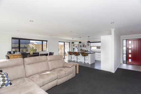 Photo of property in 11 Dove Place, Holmes Hill, Oamaru, 9401