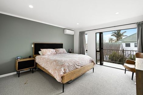 Photo of property in 21 Nielsen Gardens, Rototuna, Hamilton, 3210