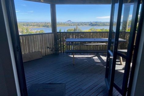 Photo of property in 36 Philomel Crescent, Bayswater, Auckland, 0622