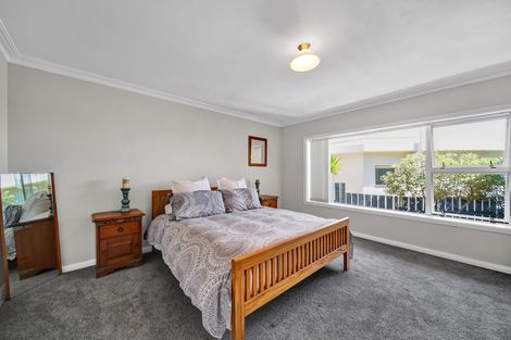 Photo of property in 2a Sackville Street, Fitzroy, New Plymouth, 4312