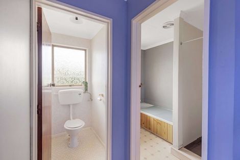 Photo of property in 71 Kaimanawa Street, Kelvin Grove, Palmerston North, 4414