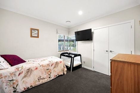 Photo of property in 22 Gibbston Close, Huntington, Hamilton, 3210