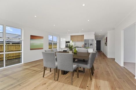 Photo of property in 24 Kukuwai Avenue, Red Beach, 0932