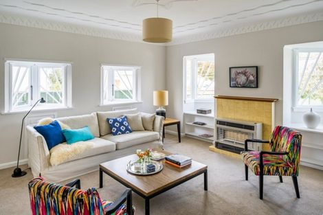 Photo of property in 6 Fairfield Avenue, Fairfield, Lower Hutt, 5011