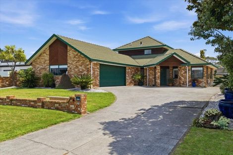 Photo of property in 72 Palm Beach Boulevard, Papamoa Beach, Papamoa, 3118