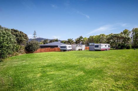 Photo of property in 1 Hei Esplanade, Whitianga, 3510