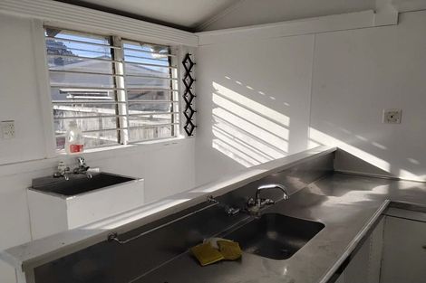 Photo of property in 297b Porchester Road, Takanini, 2112