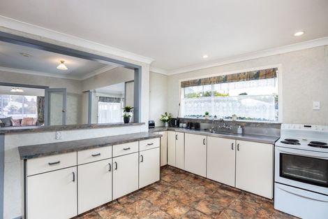 Photo of property in 45 Cutfield Road, New Plymouth, 4310