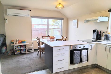 Photo of property in 182g Bay View Road, South Dunedin, Dunedin, 9012