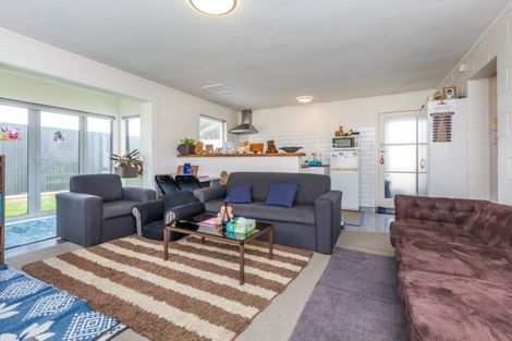 Photo of property in 15 Luke Street, Otahuhu, Auckland, 1062
