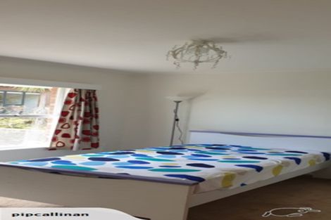 Photo of property in 2/9 Moana Avenue, Belmont, Auckland, 0622