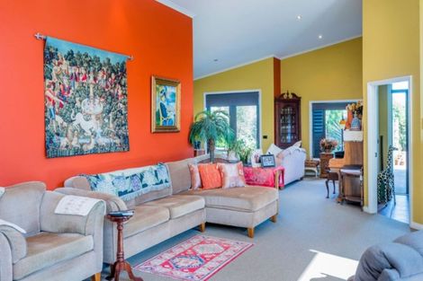 Photo of property in 8a Queenwood Road, Levin, 5510