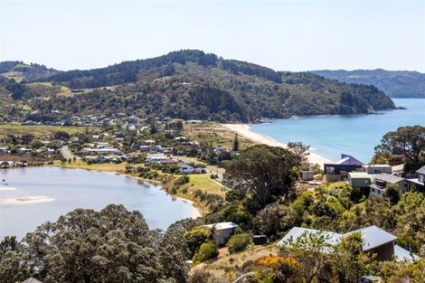 Photo of property in 28 Motuhoa Road, Tairua, 3508