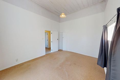 Photo of property in 12 Durie Street, Durie Hill, Whanganui, 4500