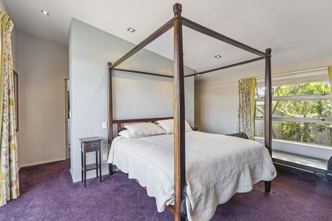 Photo of property in 11 Metzenthin Close, Raumati South, Paraparaumu, 5032