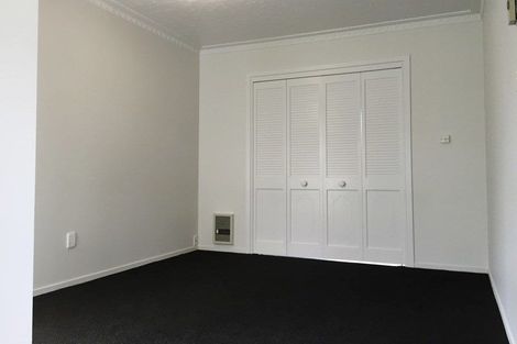 Photo of property in 17 Witbrock Crescent, Burnside, Christchurch, 8053