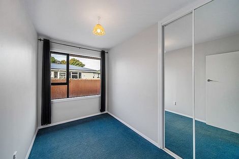Photo of property in 18 Frensham Crescent, Woolston, Christchurch, 8062