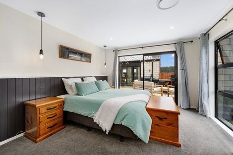 Photo of property in 19 Carex Grove, Foxton Beach, Foxton, 4815