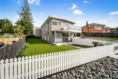Photo of property in 3/19 Bishopgate Street, Birkdale, Auckland, 0626