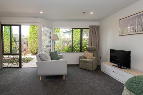 Photo of property in 2/71c Middleton Road, Upper Riccarton, Christchurch, 8041