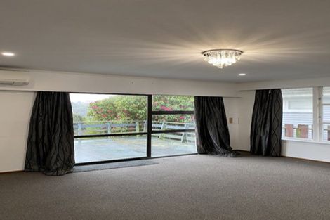 Photo of property in 87 Bell Street, Tawa, Wellington, 5028