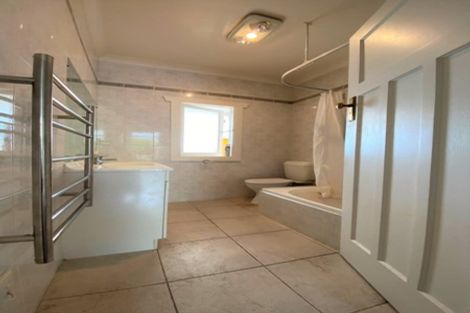 Photo of property in 1 Camden Road, Sandringham, Auckland, 1025