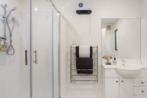 Photo of property in 2/28 Derby Street, St Albans, Christchurch, 8014