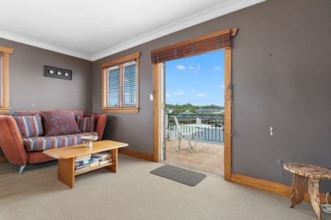 Photo of property in 69 Studholme Street, Morrinsville, 3300