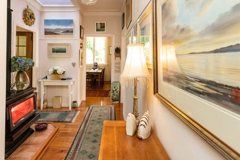 Photo of property in 1234 Paekakariki Hill Road, Paekakariki Hill, Porirua, 5381