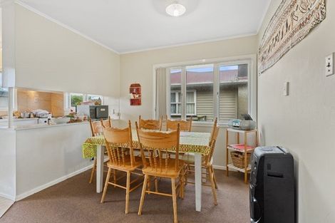 Photo of property in 16 Cheviot Street, Mangere East, Auckland, 2024