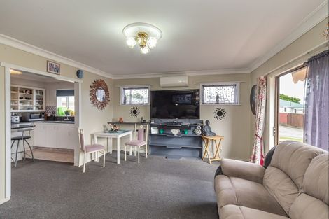 Photo of property in 2 Penny Place, Levin, 5510
