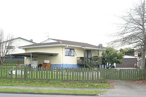 Photo of property in 235 Mahia Road, Wattle Downs, Auckland, 2103